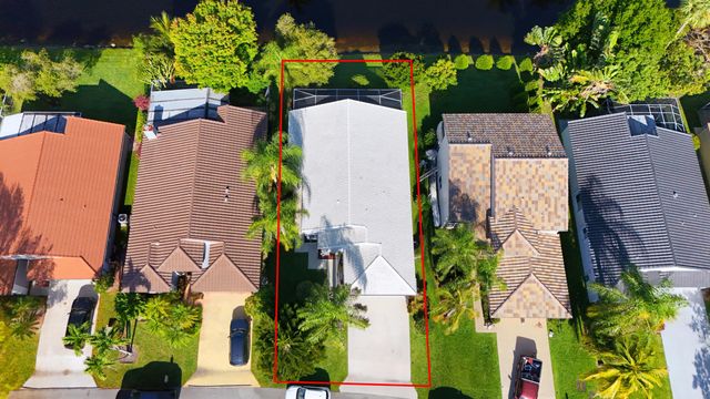 333 NW 45th Terrace, Deerfield Beach, FL 33442