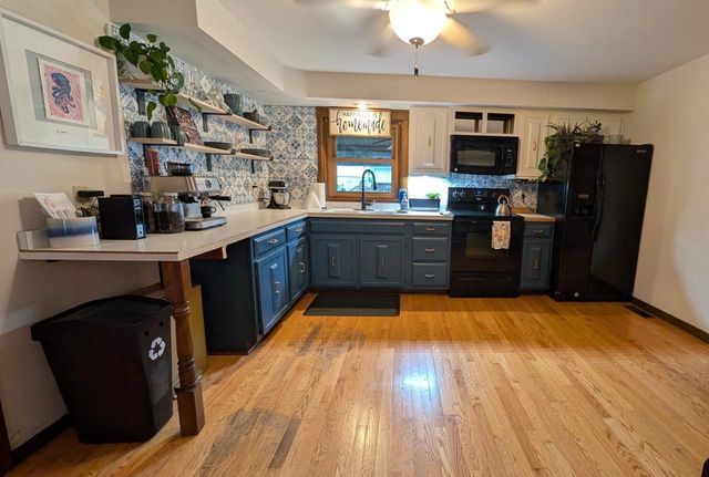 408 8th Street, Baraboo, WI 53913