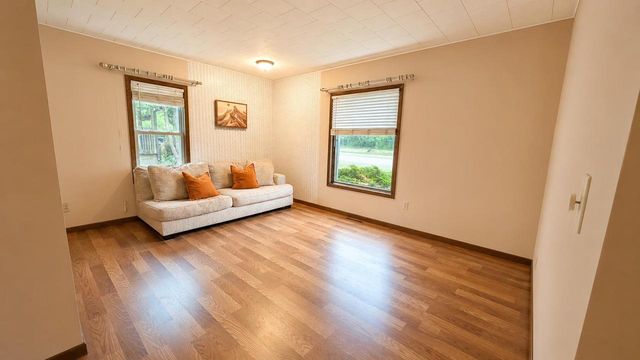 408 8th Street, Baraboo, WI 53913