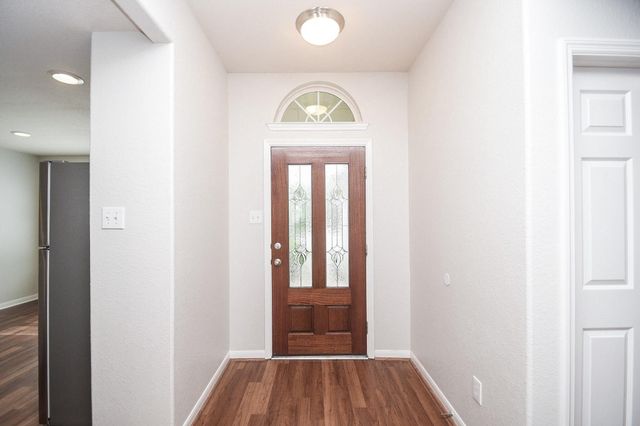 6035 Indian Creek, Missouri City, TX 77459