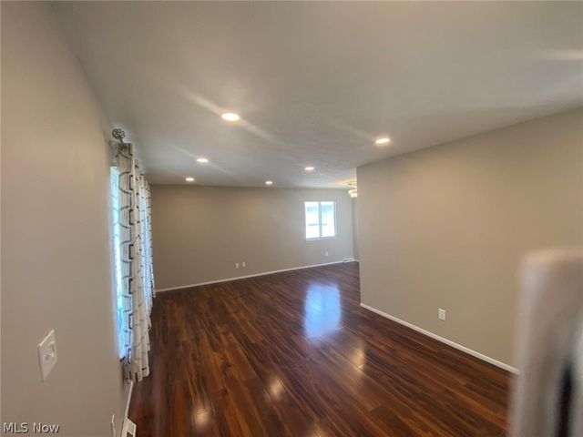 14144 Lisa Drive, Maple Heights, OH 44137
