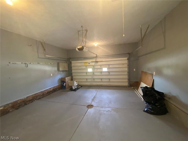14144 Lisa Drive, Maple Heights, OH 44137