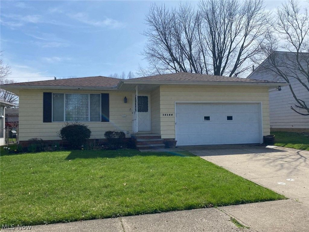 14144 Lisa Drive, Maple Heights, OH 44137
