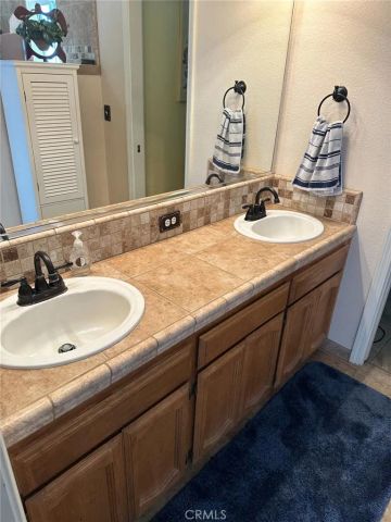 14183 Road 24, Madera, CA 93637