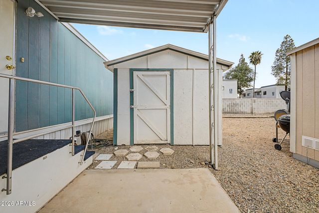 535 S ALMA SCHOOL Road 40, Mesa, AZ 85210