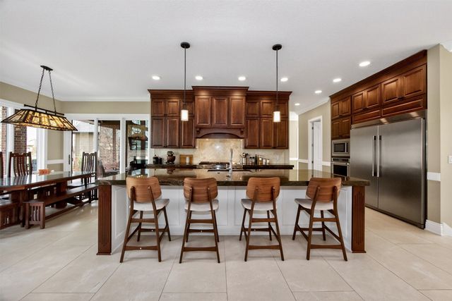 4816 147th Street, Urbandale, IA 50323