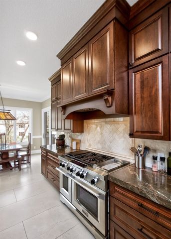 4816 147th Street, Urbandale, IA 50323