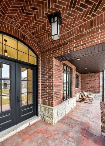 4816 147th Street, Urbandale, IA 50323