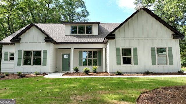 15 Couch Street, Moreland, GA 30259