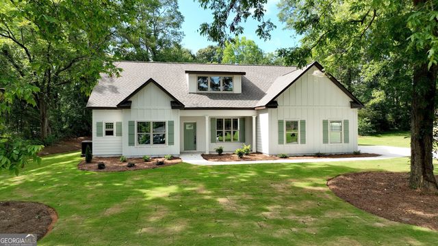 15 Couch Street, Moreland, GA 30259