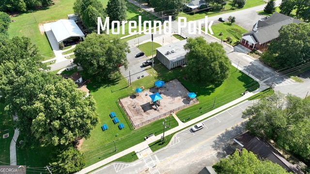 15 Couch Street, Moreland, GA 30259