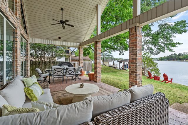 1249 Hideaway Lane W, Hideaway, TX 75771