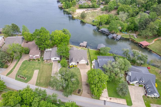 1249 Hideaway Lane W, Hideaway, TX 75771