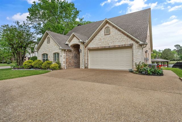 1249 Hideaway Lane W, Hideaway, TX 75771