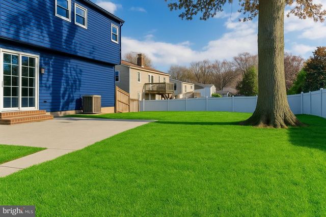 22 CLEMSON RD, Cherry Hill, NJ 08034