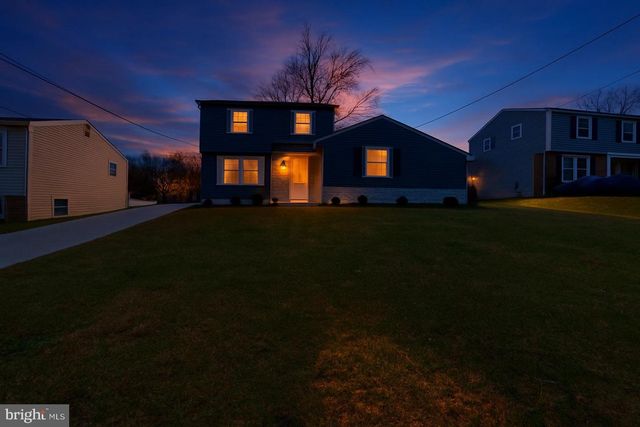 22 CLEMSON RD, Cherry Hill, NJ 08034