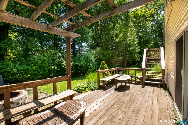 25 Olmstead Lane, Ridgefield, CT 06877
