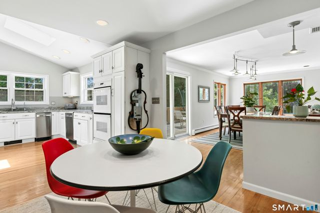 25 Olmstead Lane, Ridgefield, CT 06877