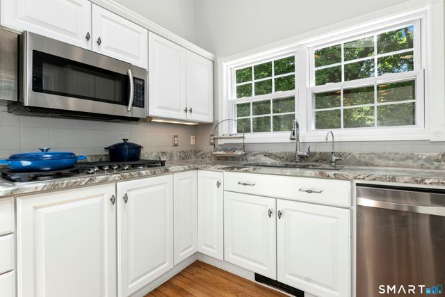 25 Olmstead Lane, Ridgefield, CT 06877