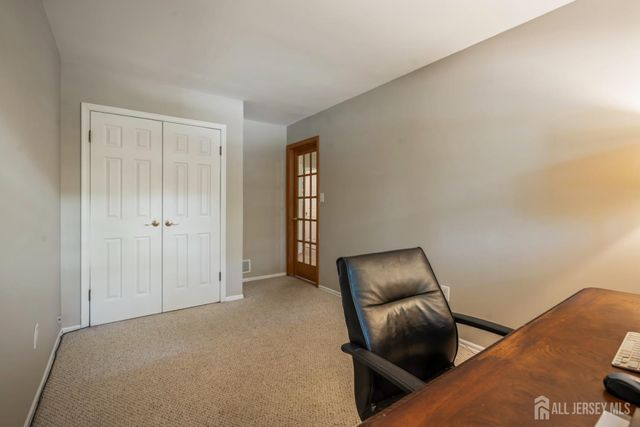 23 Gladstone Drive, East Brunswick, NJ 08816