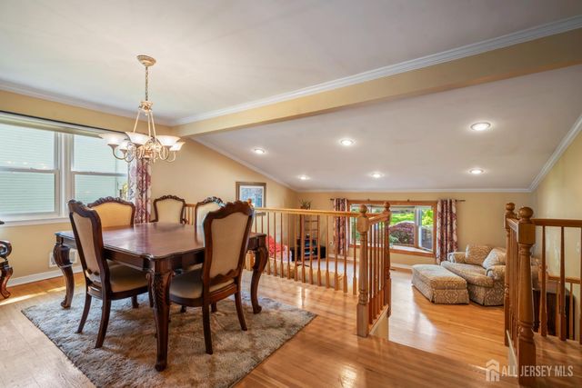 23 Gladstone Drive, East Brunswick, NJ 08816