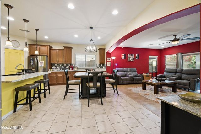 7090 W CANDLEWOOD Way, Florence, AZ 85132