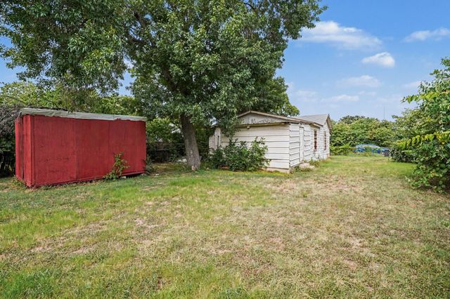 4212 Brady Drive, Fort Worth, TX 76119