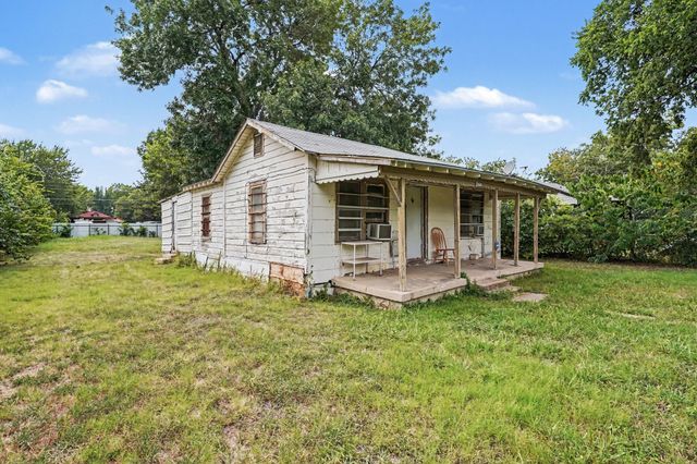 4212 Brady Drive, Fort Worth, TX 76119