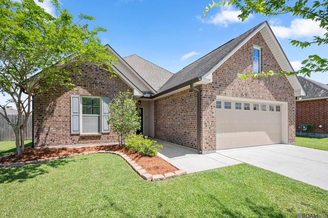 18334 Crows Nest Dr, Prairieville, LA 70769