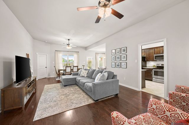 18334 Crows Nest Dr, Prairieville, LA 70769