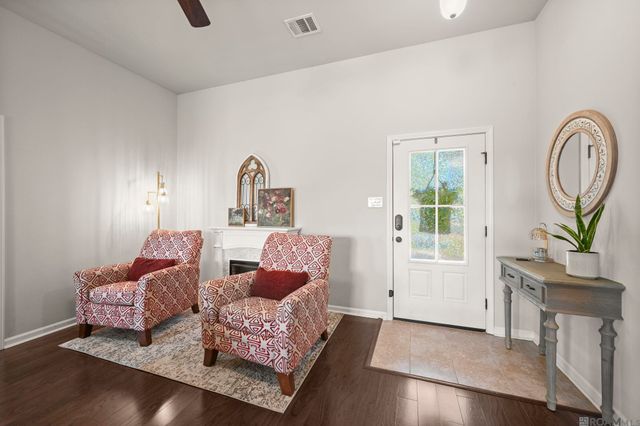 18334 Crows Nest Dr, Prairieville, LA 70769