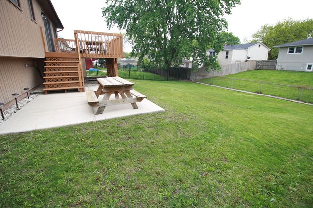 7523 Nottingham Drive, Tinley Park, IL 60477