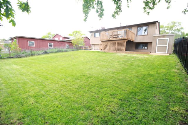 7523 Nottingham Drive, Tinley Park, IL 60477