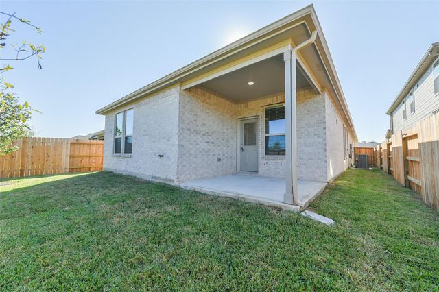 14483 Cedar Ledge Lane, Conroe, TX 77302
