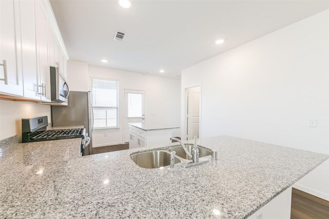 14483 Cedar Ledge Lane, Conroe, TX 77302
