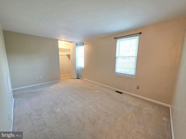 6505 CHINA GROVE CT, Alexandria, VA 22310