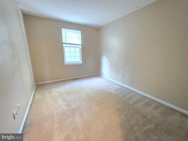 6505 CHINA GROVE CT, Alexandria, VA 22310