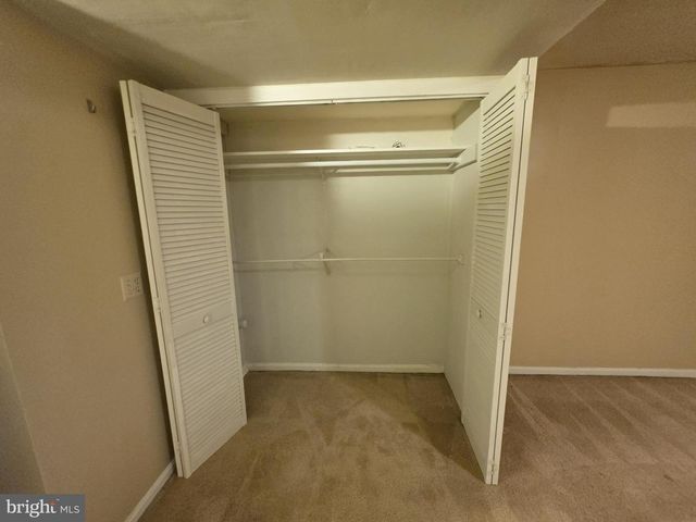 6505 CHINA GROVE CT, Alexandria, VA 22310