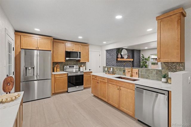 1714 S Vivian Court, Lakewood, CO 80228