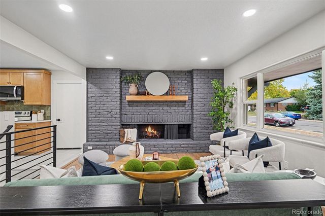 1714 S Vivian Court, Lakewood, CO 80228