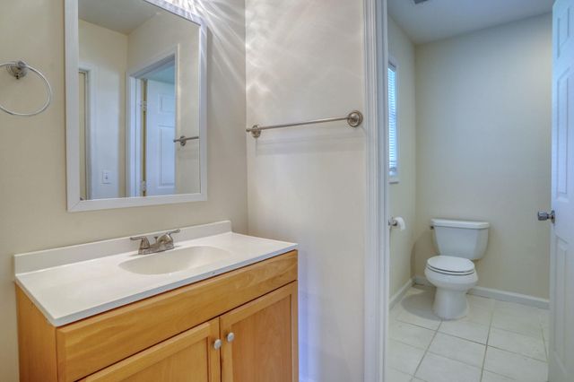 5926 MT HOLLY RD, East New Market, MD 21631
