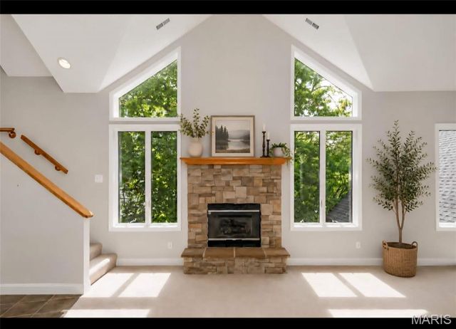 817 W Gray Friar, Marthasville, MO 63357