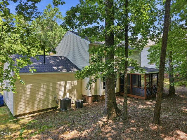 9508 Berryville Court, Raleigh, NC 27617