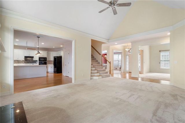 640 Garden Wilde Place, Roswell, GA 30075