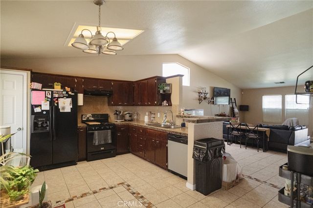 310 Buena Vista Court, Merced, CA 95348