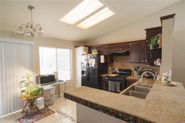 310 Buena Vista Court, Merced, CA 95348