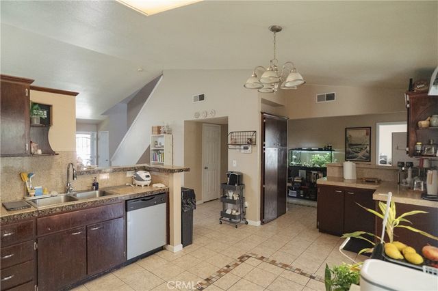 310 Buena Vista Court, Merced, CA 95348