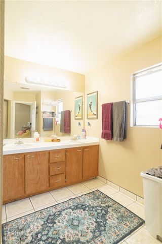 310 Buena Vista Court, Merced, CA 95348