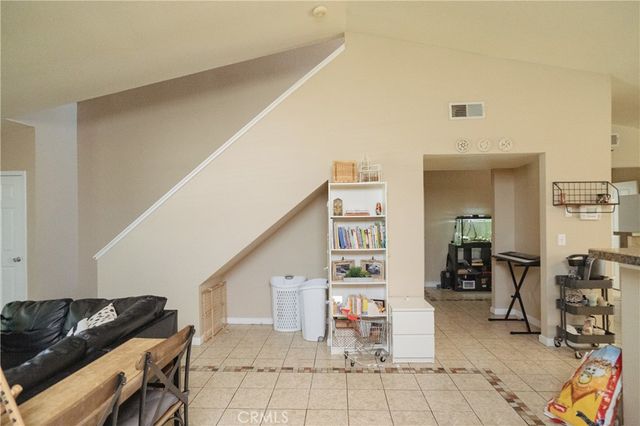 310 Buena Vista Court, Merced, CA 95348