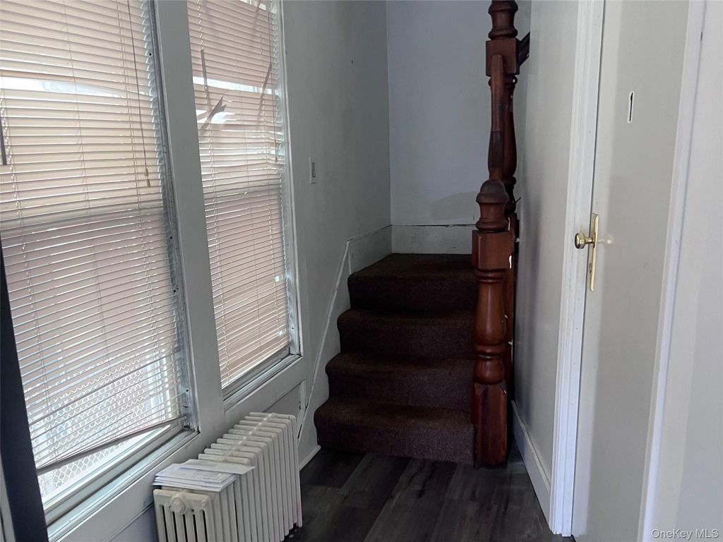 9526 108th Street, Richmond Hill S., NY 11419 — photo 2